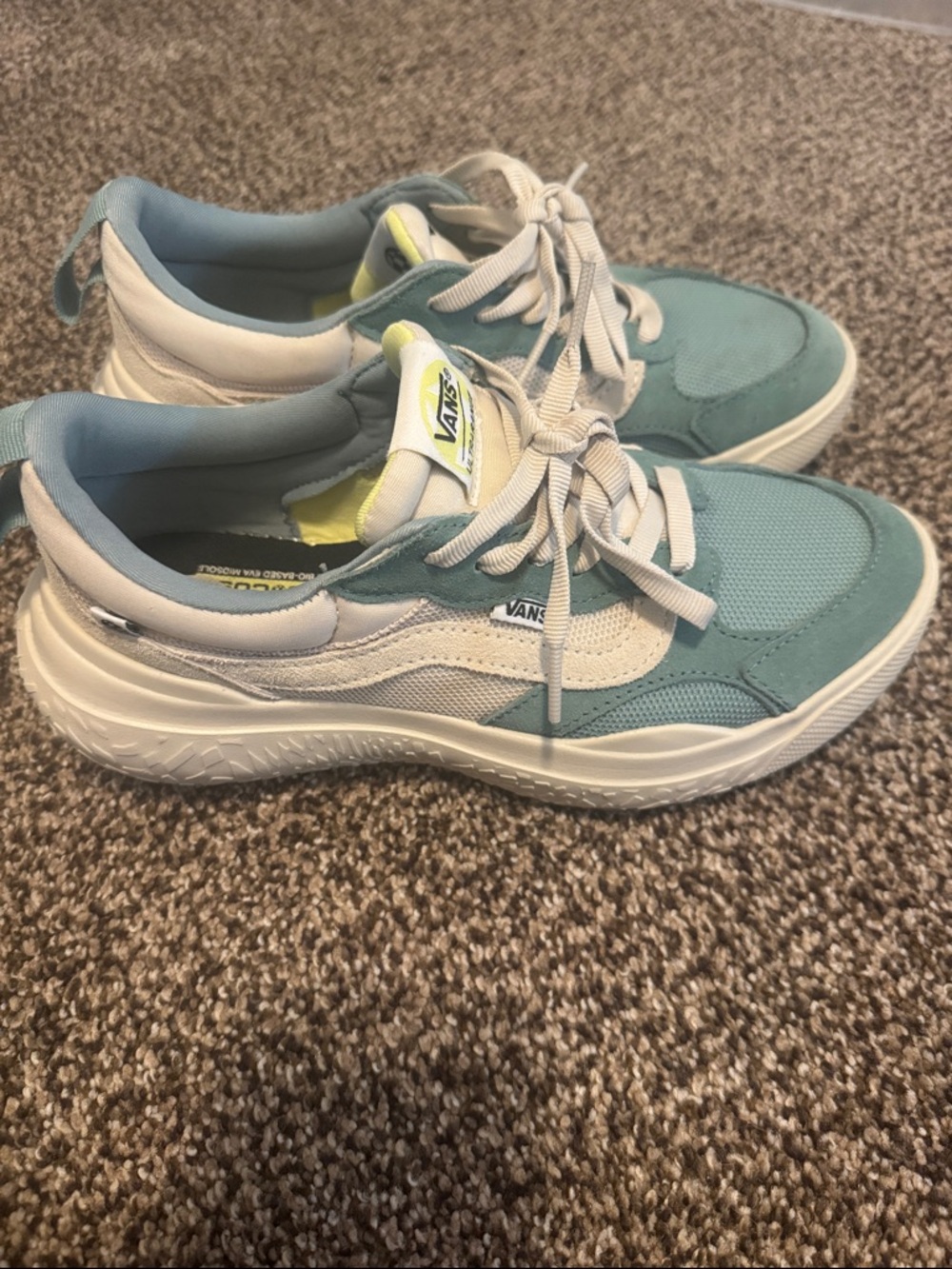 Vans UltraRange VR3 Cush Sole Shoe